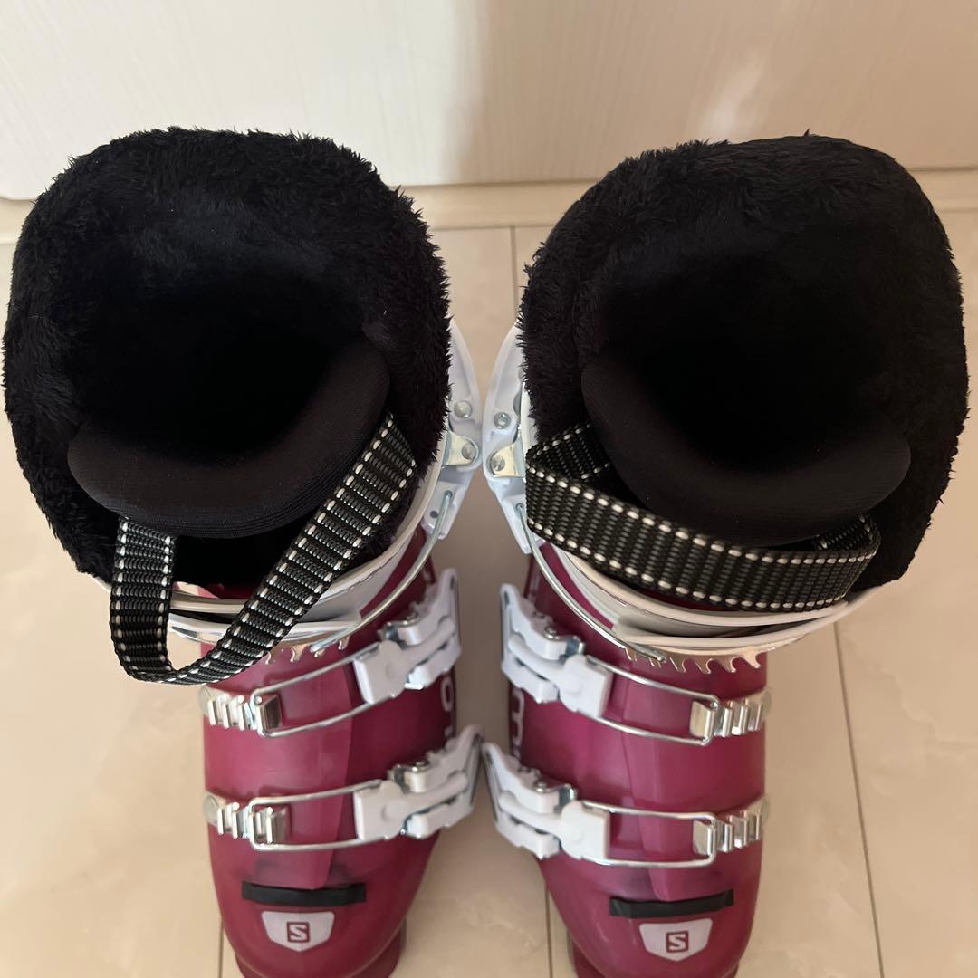 未使用品　★salomon★ ジュニア　スキーブーツ　23〜23.5cm