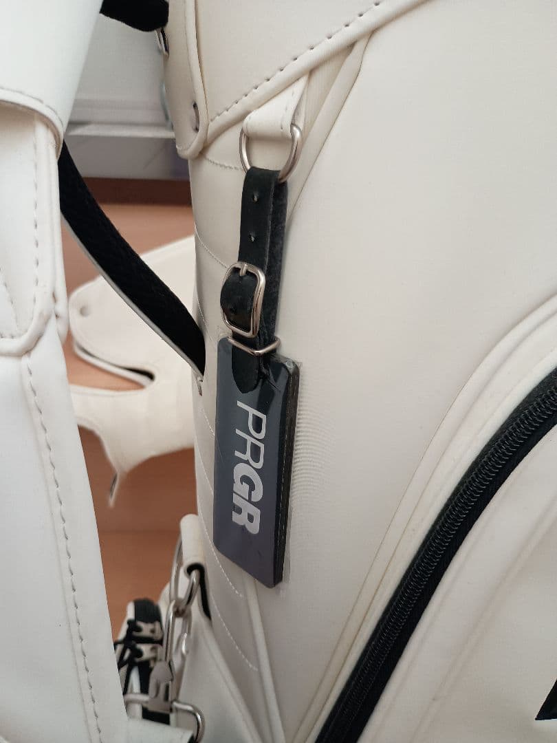 PRGR ホワイト キャディバッグ ヘッドカバー付き