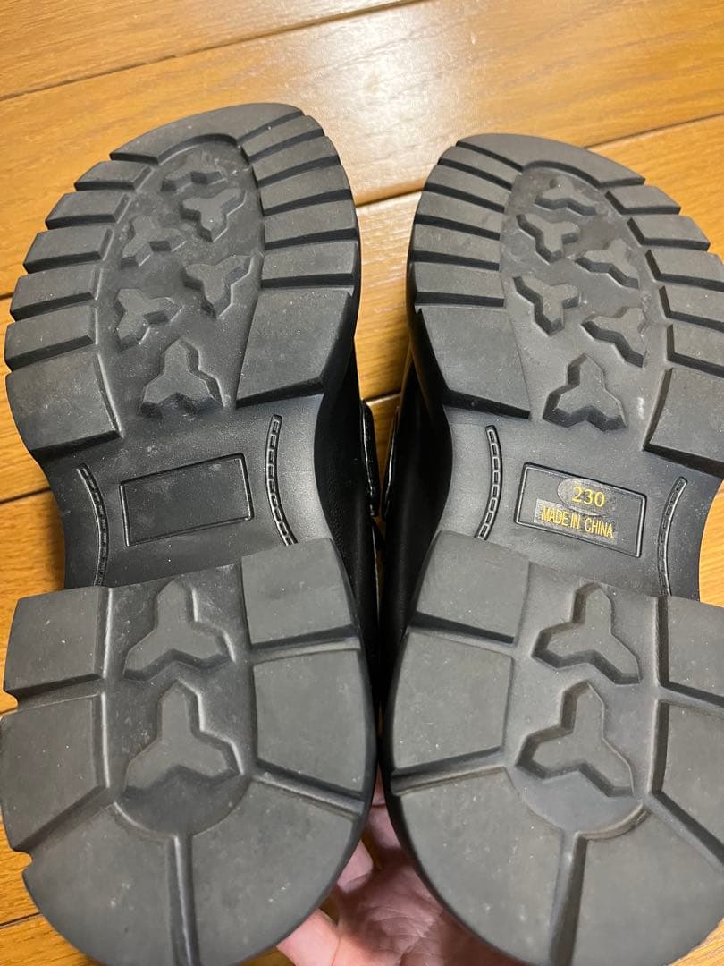 さち。美品！ BEAUTY&YOUTH／レザーライク ローファー 晴雨兼用