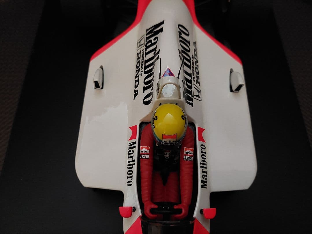 1/12 PMA マクラーレンMP4/4 A.セナ #12　マルボロ仕様