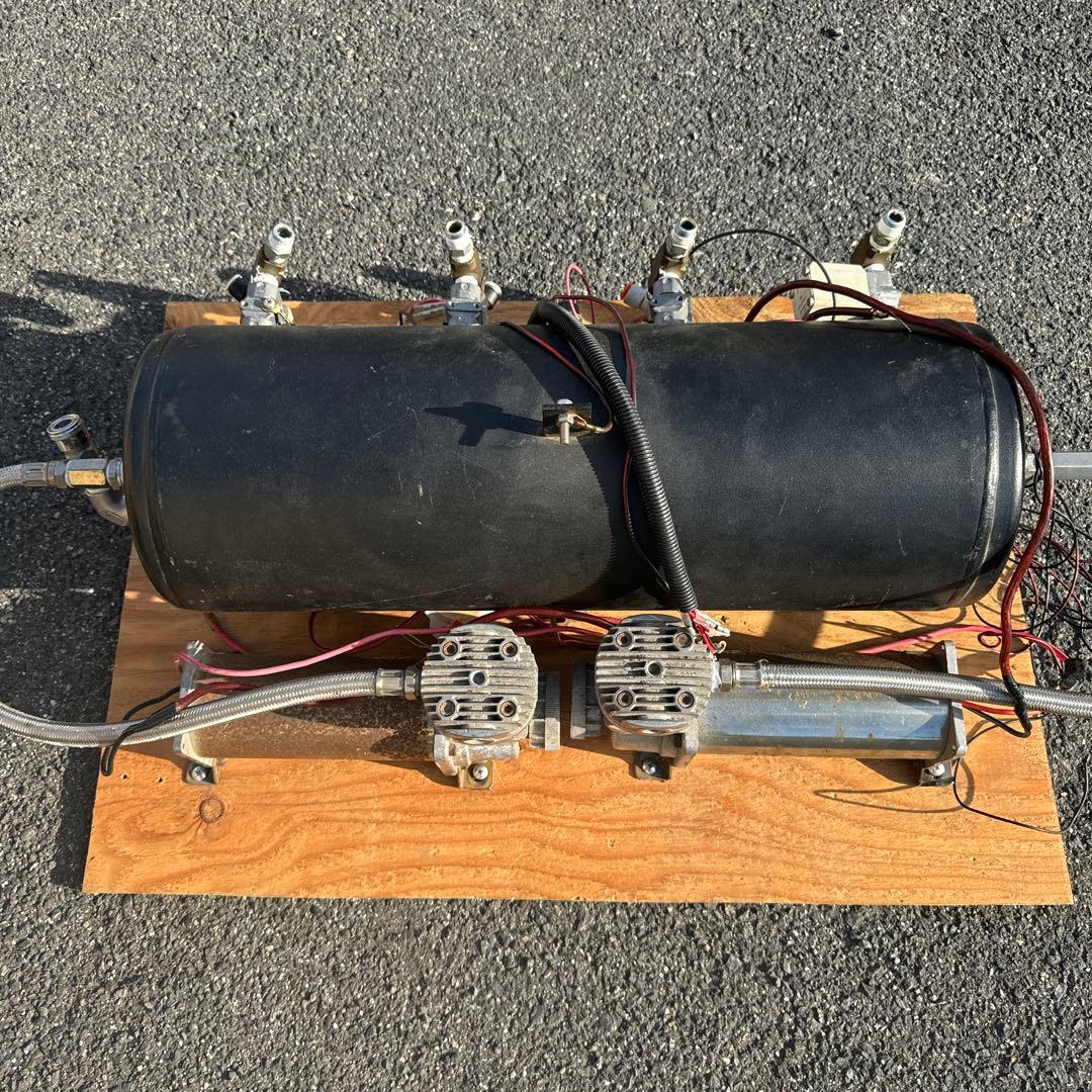 30プリウスエアサス、フロントエアバッグほぼ新品