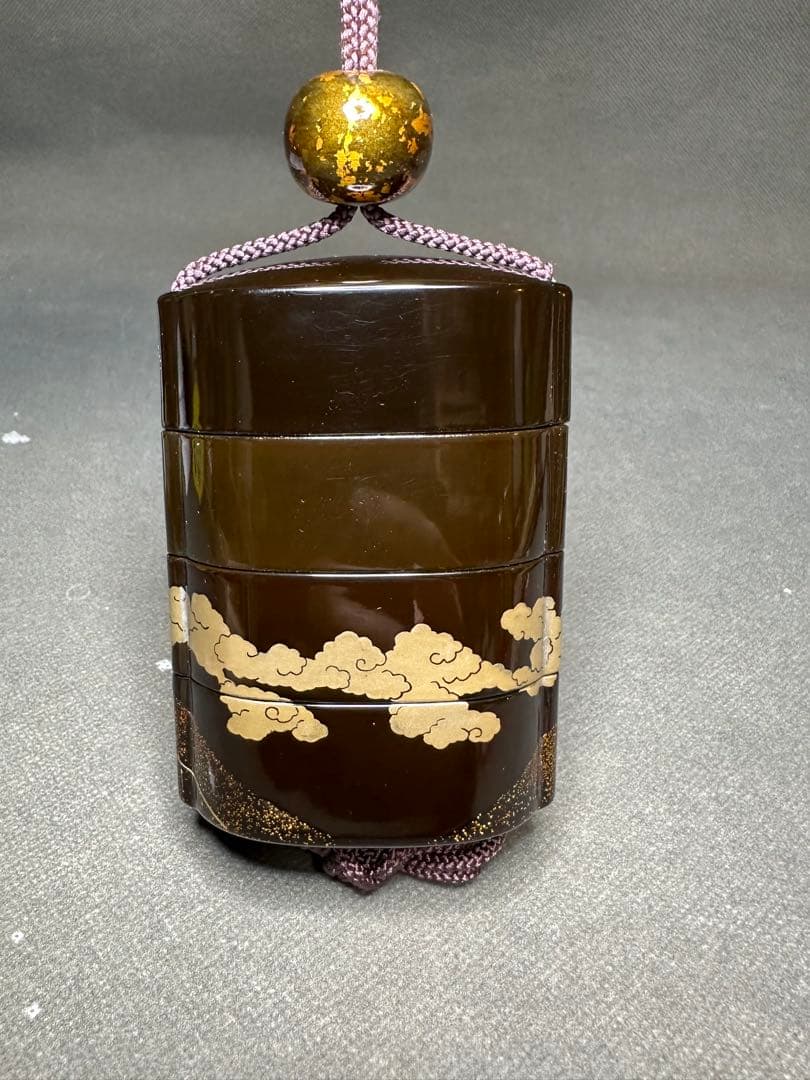 印籠　富士　蒔絵　根付　置物　古美術品　 細密細工　骨董　アンティーク　工芸品