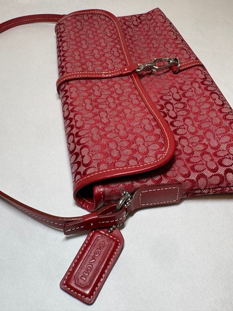 コーチ レッドシグネチャーハンドバッグ COACH ハンドバッグ