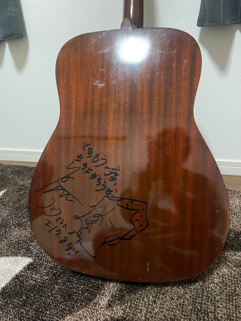 FG180 赤ラベル　リフレット　ナット　サドル新品　竹原ピストルサイン入り