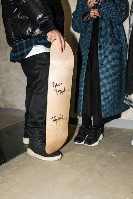 Tony Hawk サイン入り スケートボード