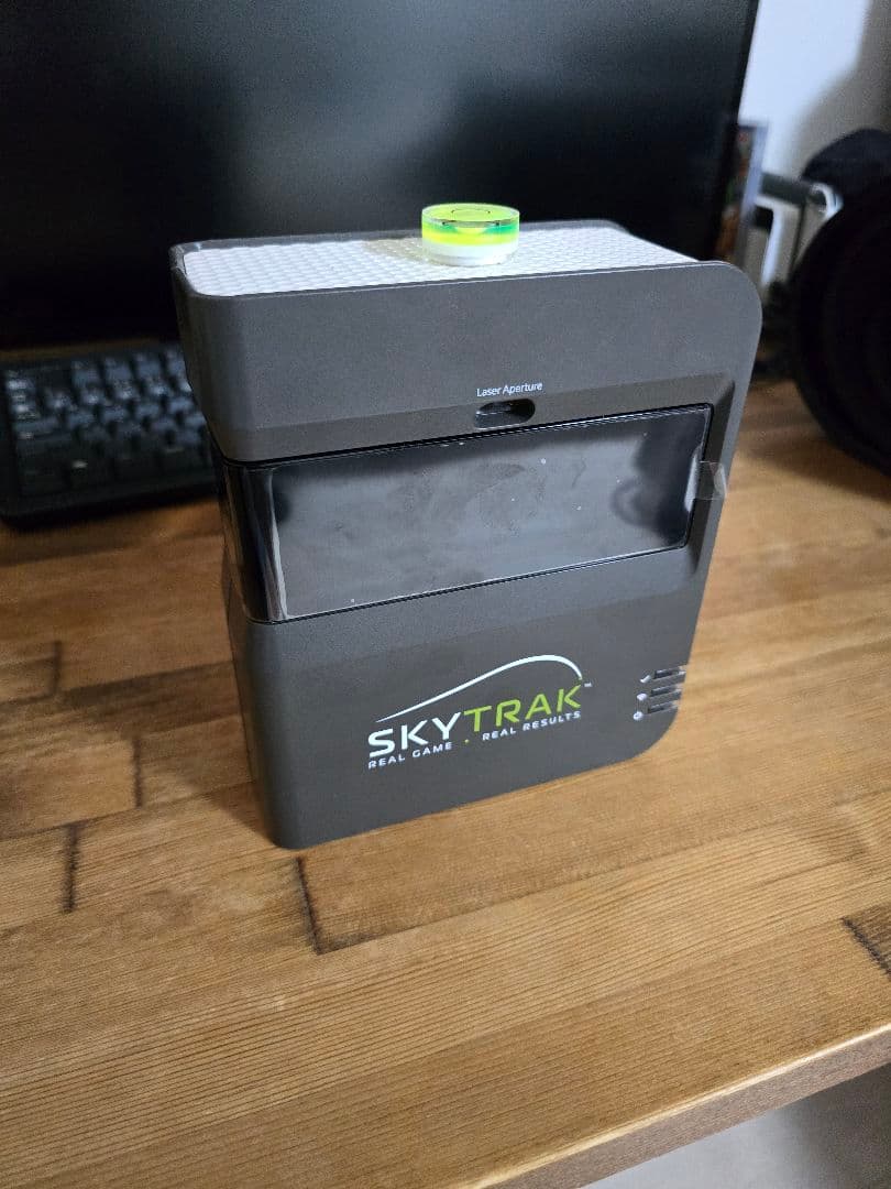 skytrak(スカイトラック)本体+プロテクター　弾道測定器