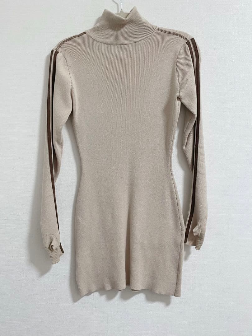 andmary ゾーイポケットミニドレス