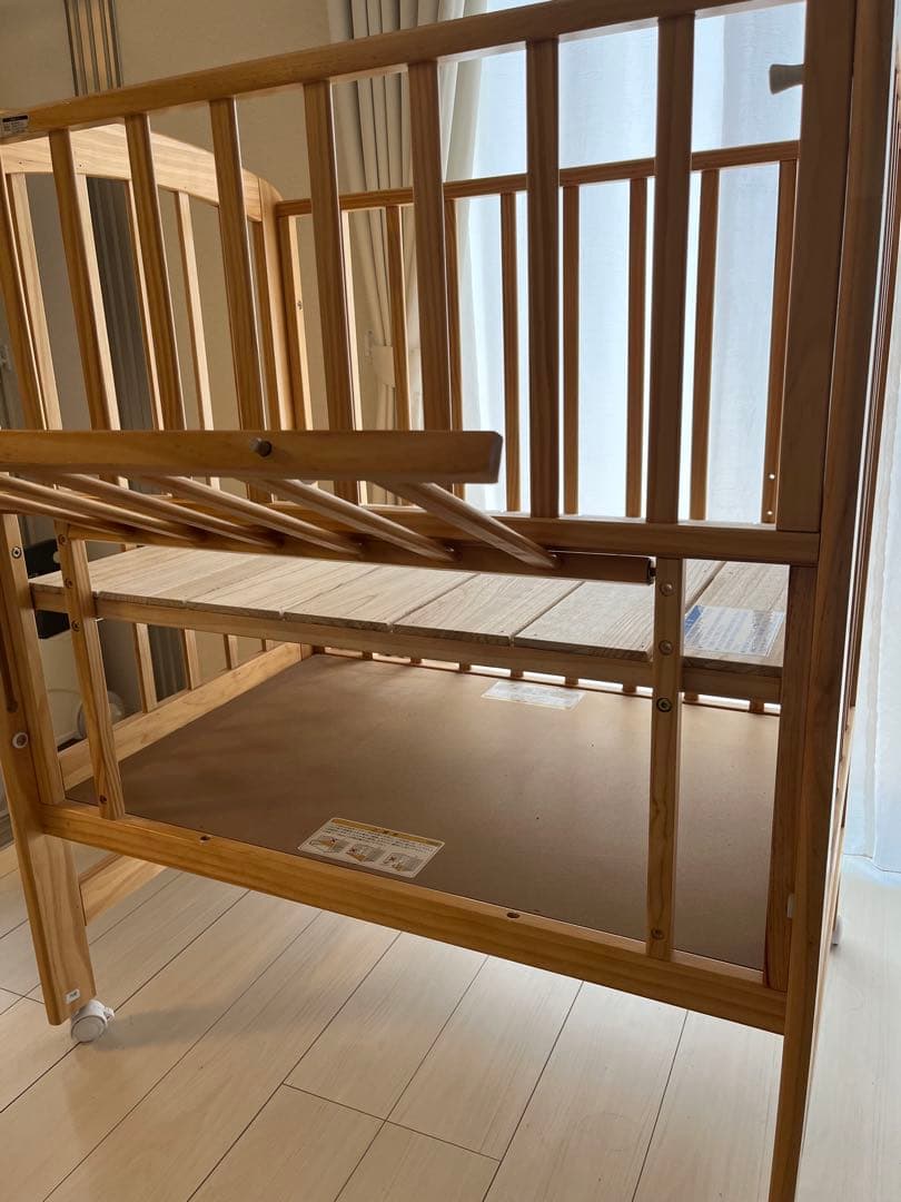 カトージ ベビーベッド ハイポジション