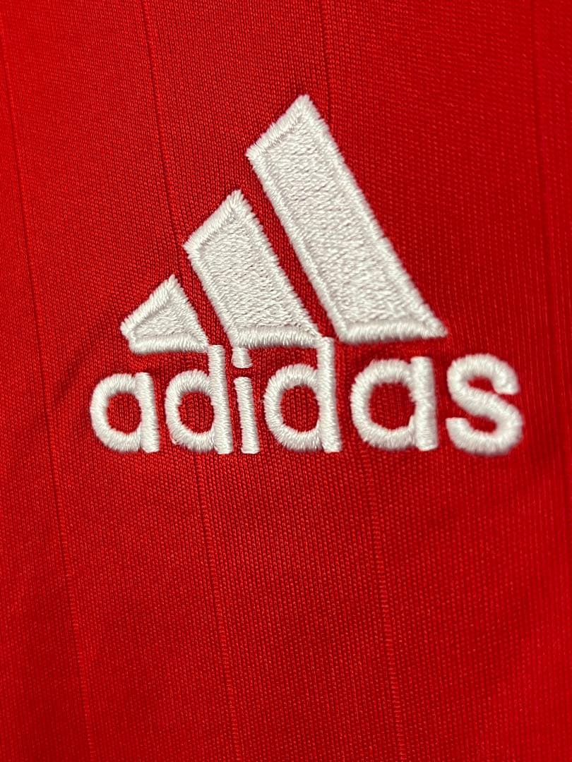 LIVERPOOLリバプール　ユニフォーム　No19 アディダス　希少！美品