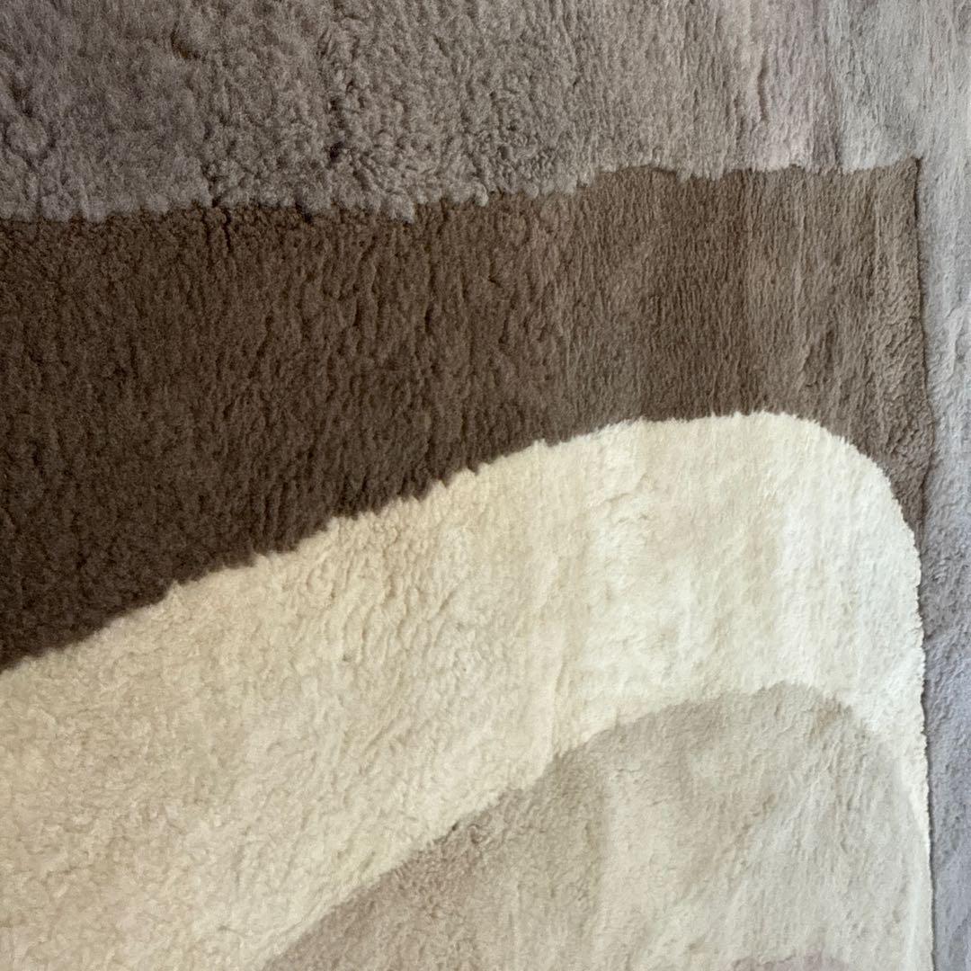 東洋羽毛　ムートンカーペットS 180cm×180cm