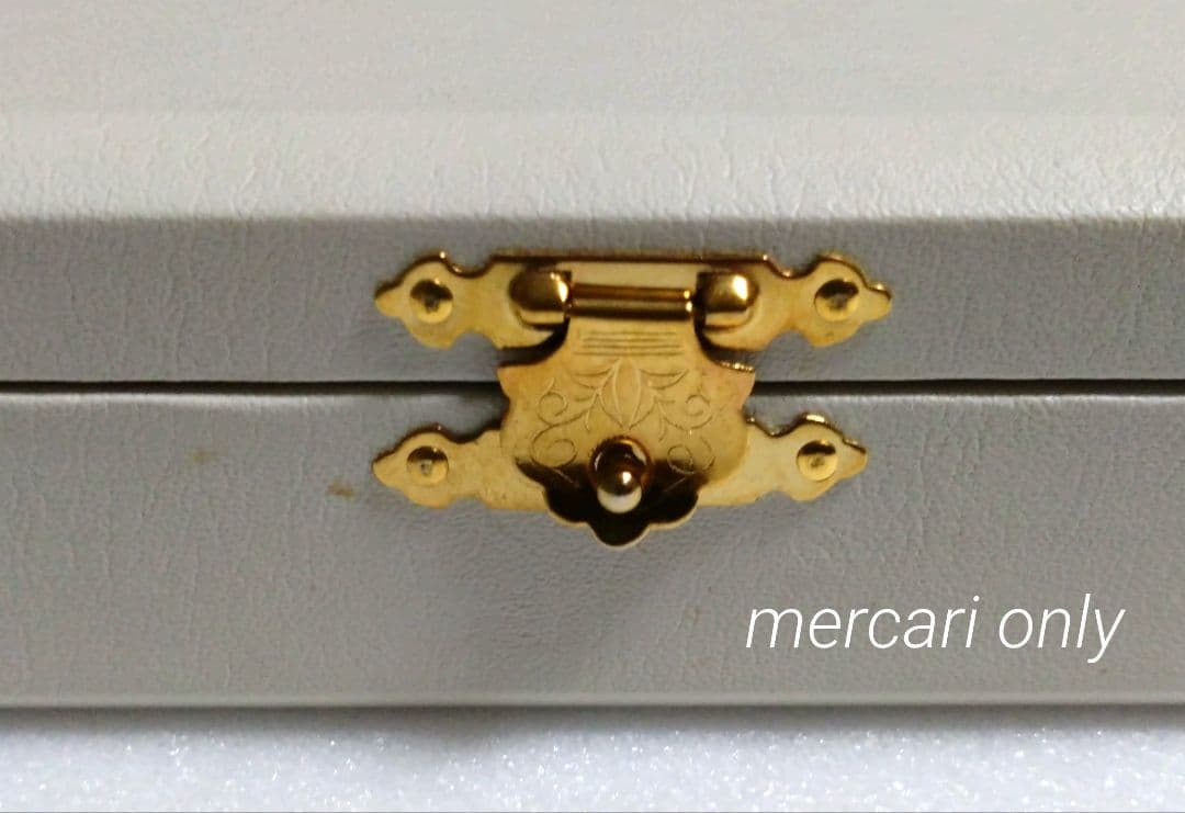 香水　リリス　エクセレントコースト　横浜　アマリリス　ローズ