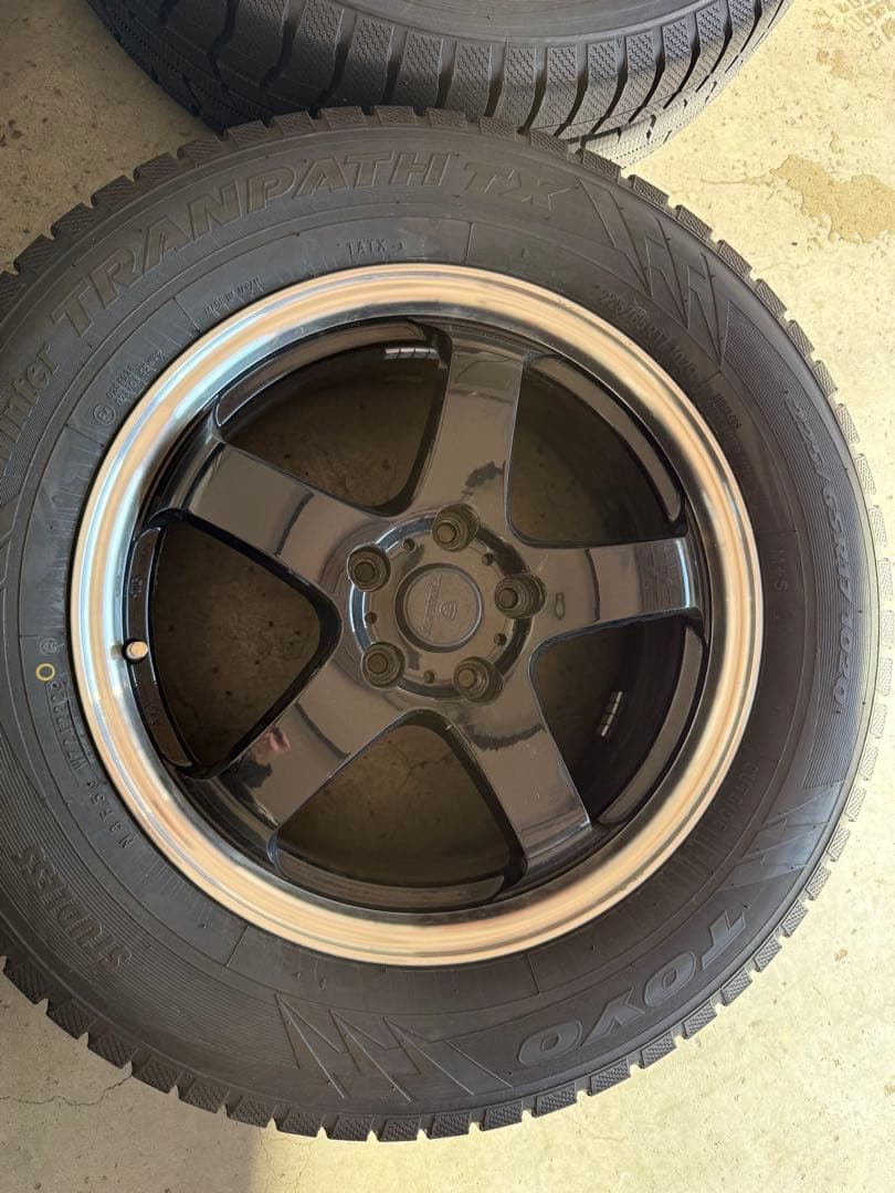 アルミホイールスタッドレスタイヤ4本セット　225/65R17 エクストレイル等