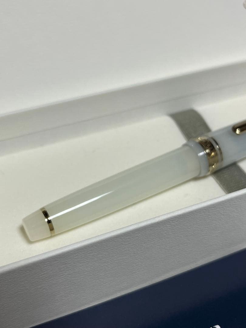 ☆限定品 新品 未使用 セーラー万年筆 URARAうらら ニブF 細字☆