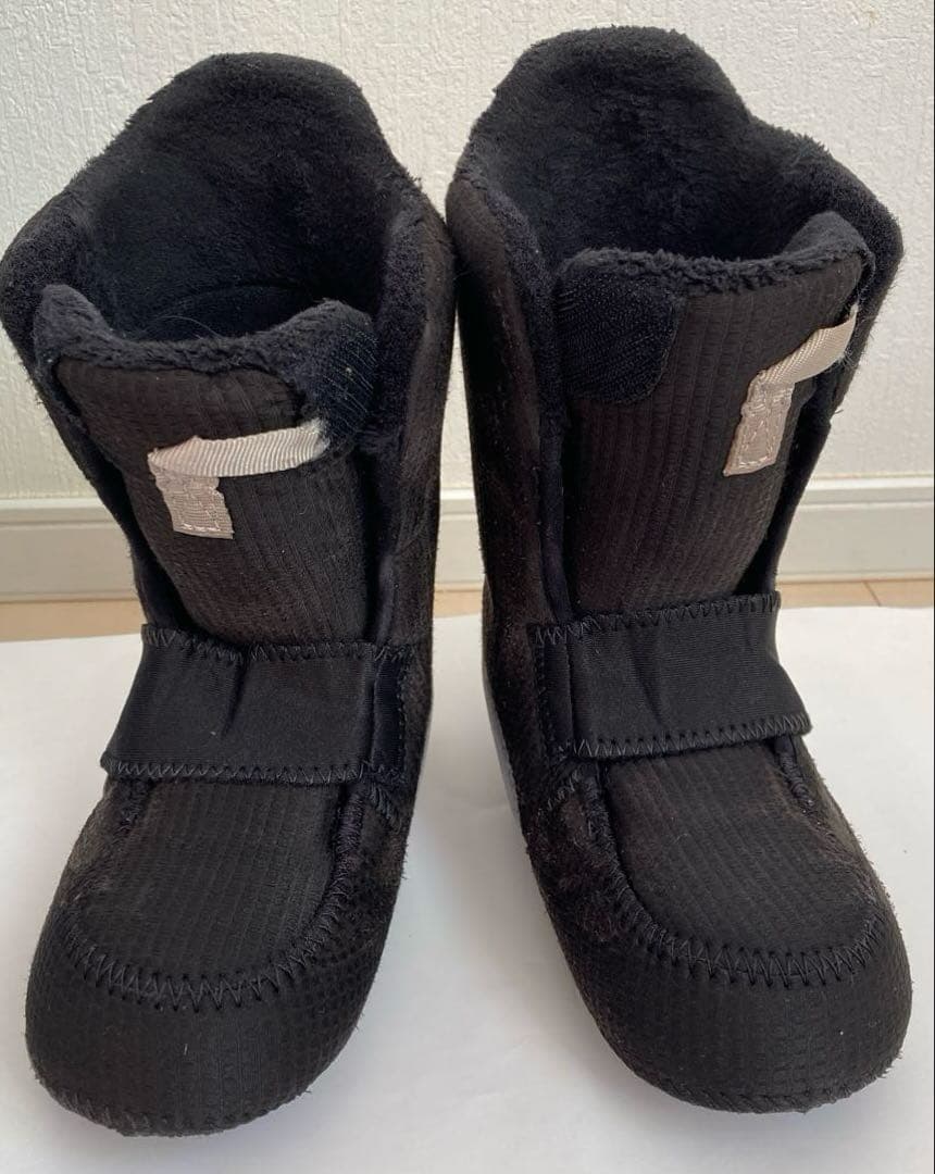 23cm ZIPLINE 子ども用スノーボードブーツ ブラック