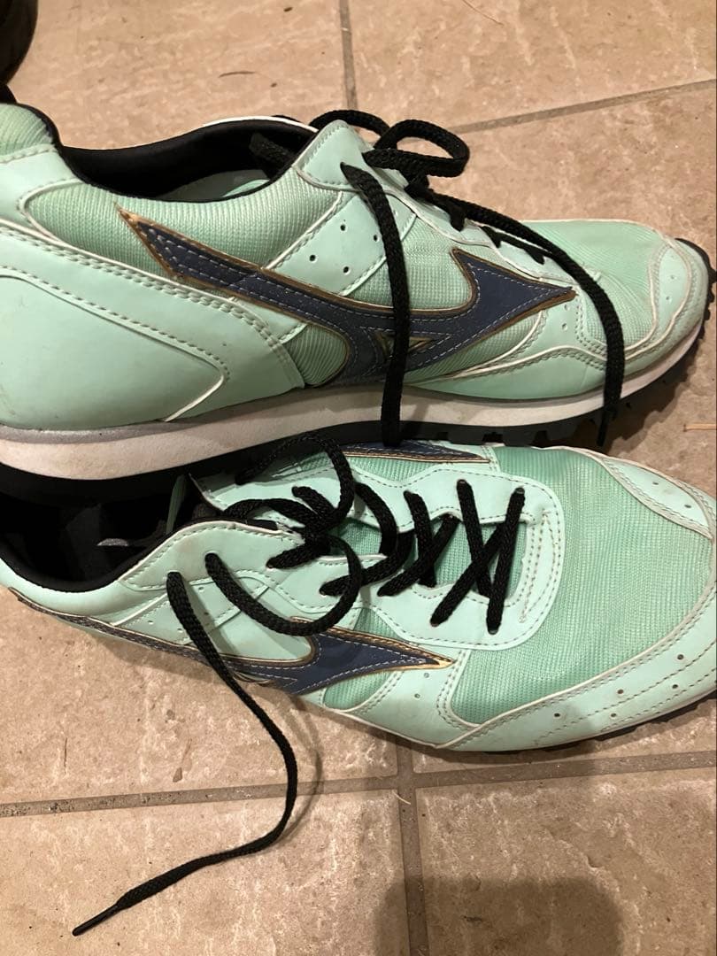 Mizuno ビルトトレーナー　26.5