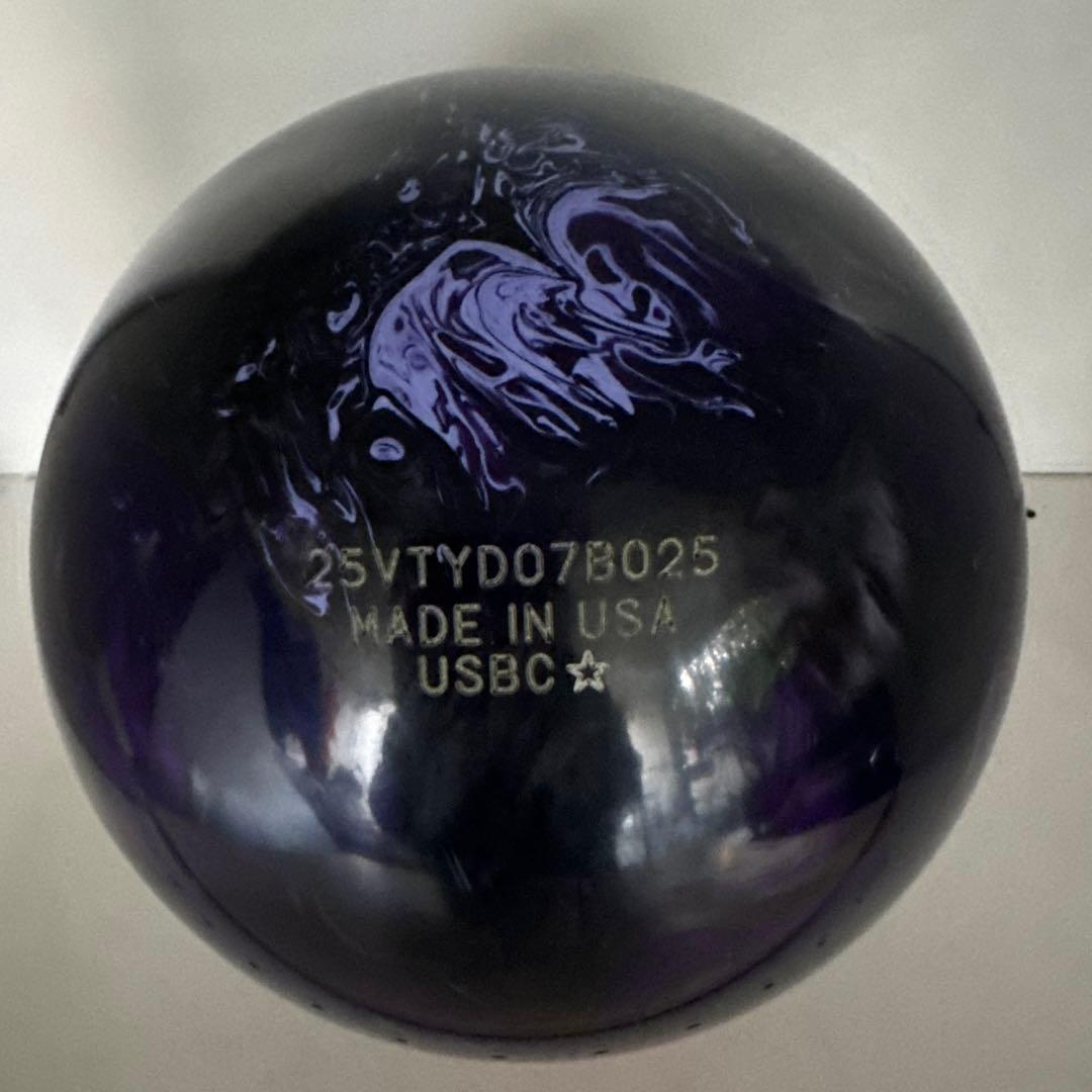 Typhoon ボウリングボール 15ポンド
