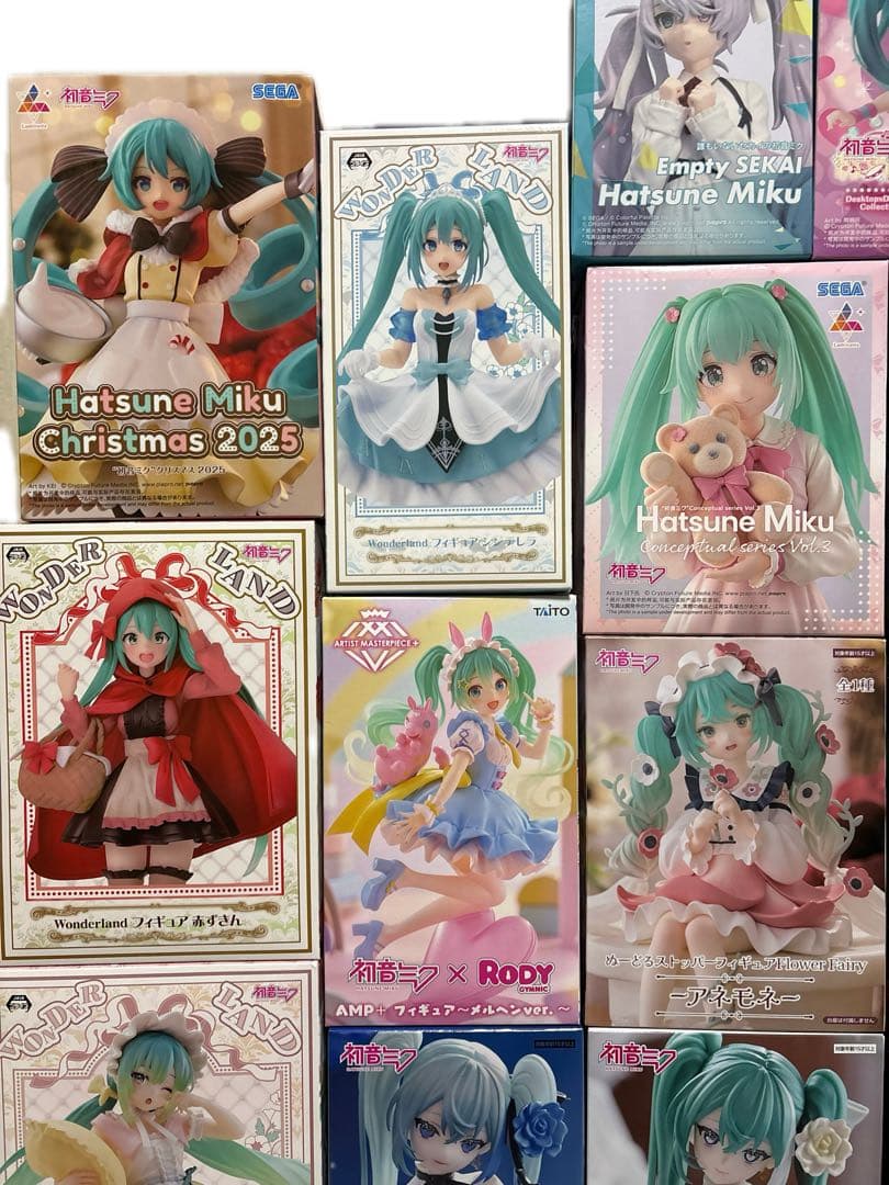 初音ミク　フィギュア　まとめ売り②　22体