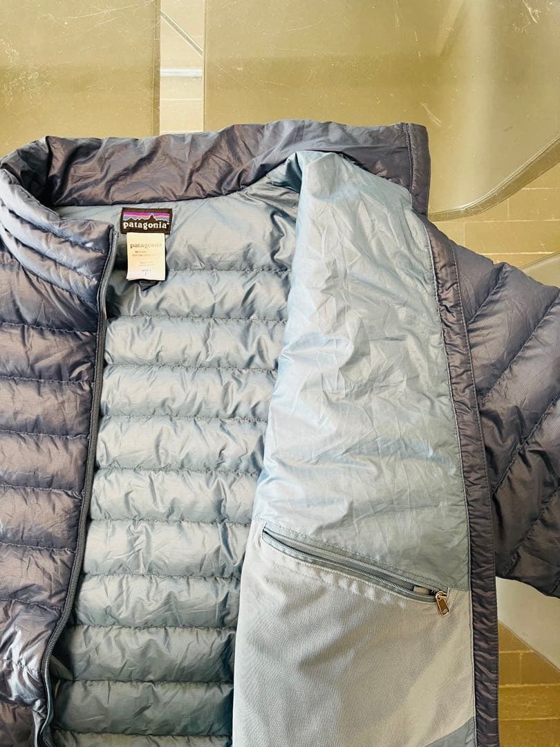 Patagonia ダウンスウェーター ダークブルー　Ｌ　size 美品