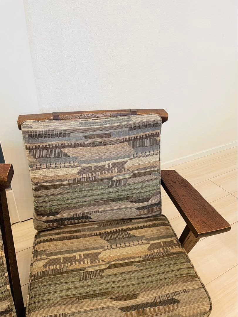 【希少】karimoku カリモク 回転座椅子 肘掛け付き　2台