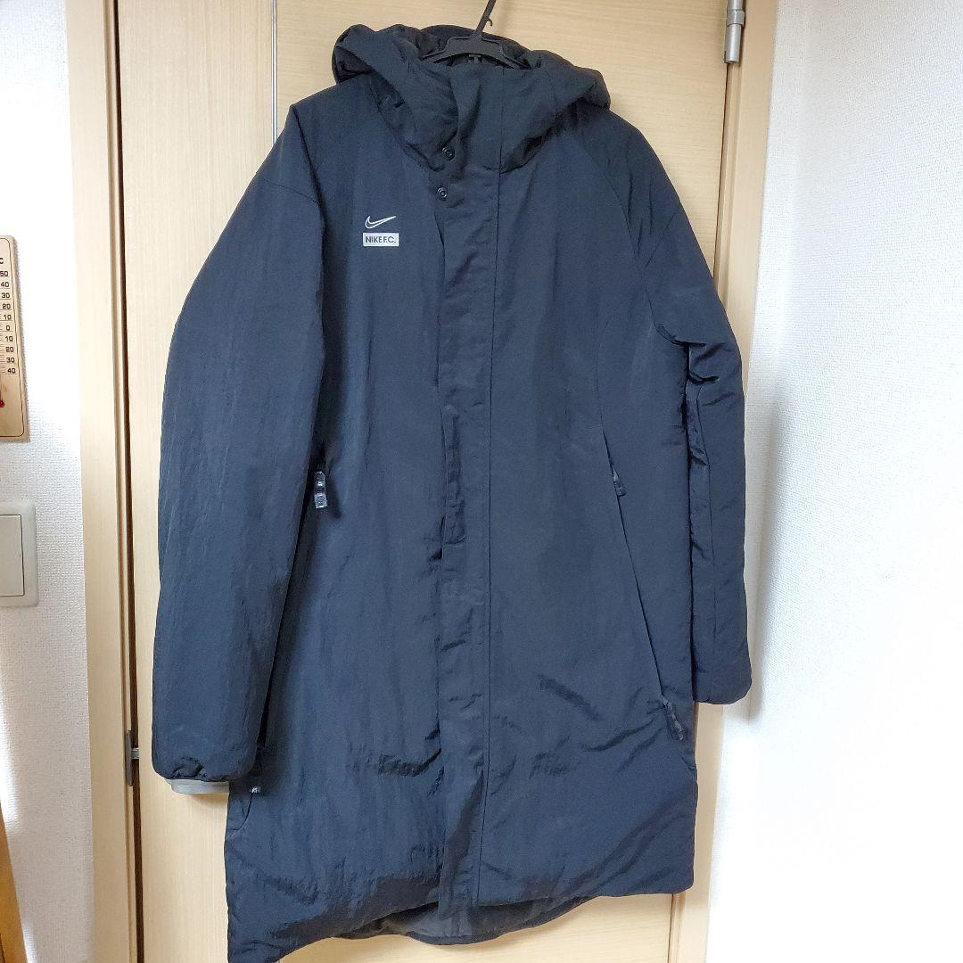 新品未使用 NIKE ベンチコート ダウンコート