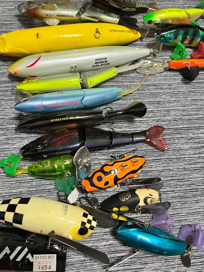 バス釣り引退☆早い者勝ち☆激安☆バス釣り引退☆人気☆ルアー色々☆大量☆投げ売り☆