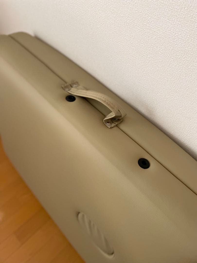 美品　高級木製ポータブルベッドセット マッサージベッド エステベッド 折りたたみ