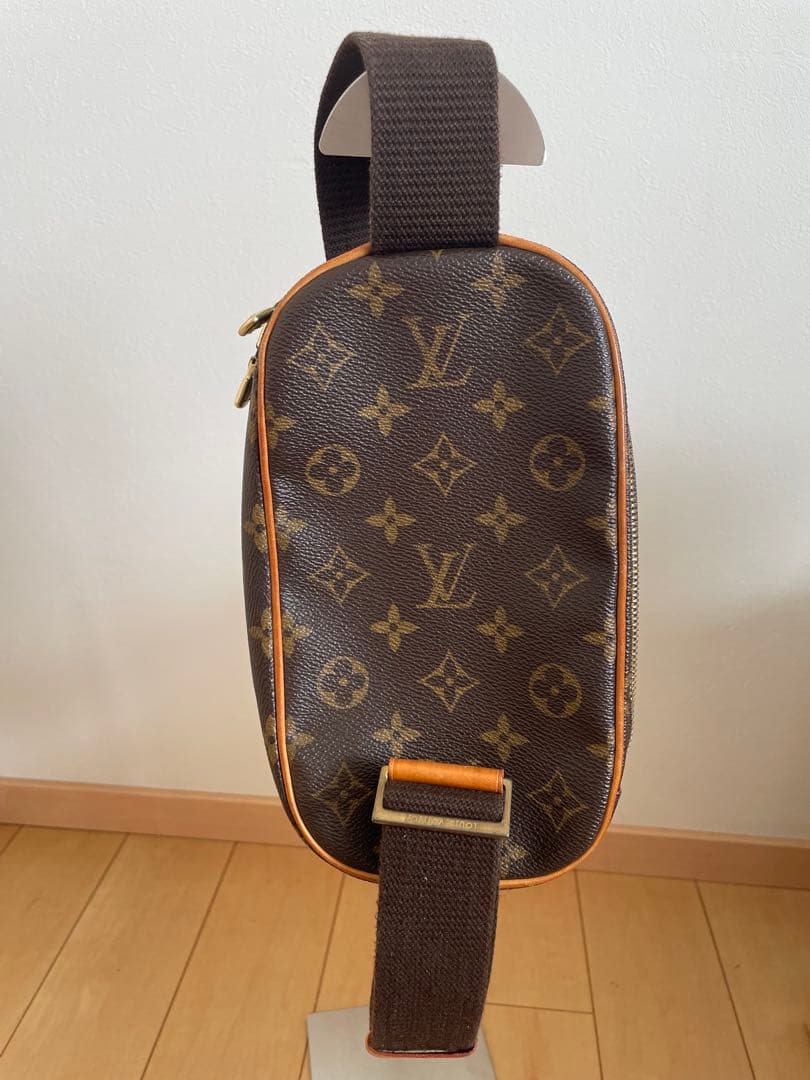 ルイヴィトン モノグラム ガンジュ ショルダーバッグ