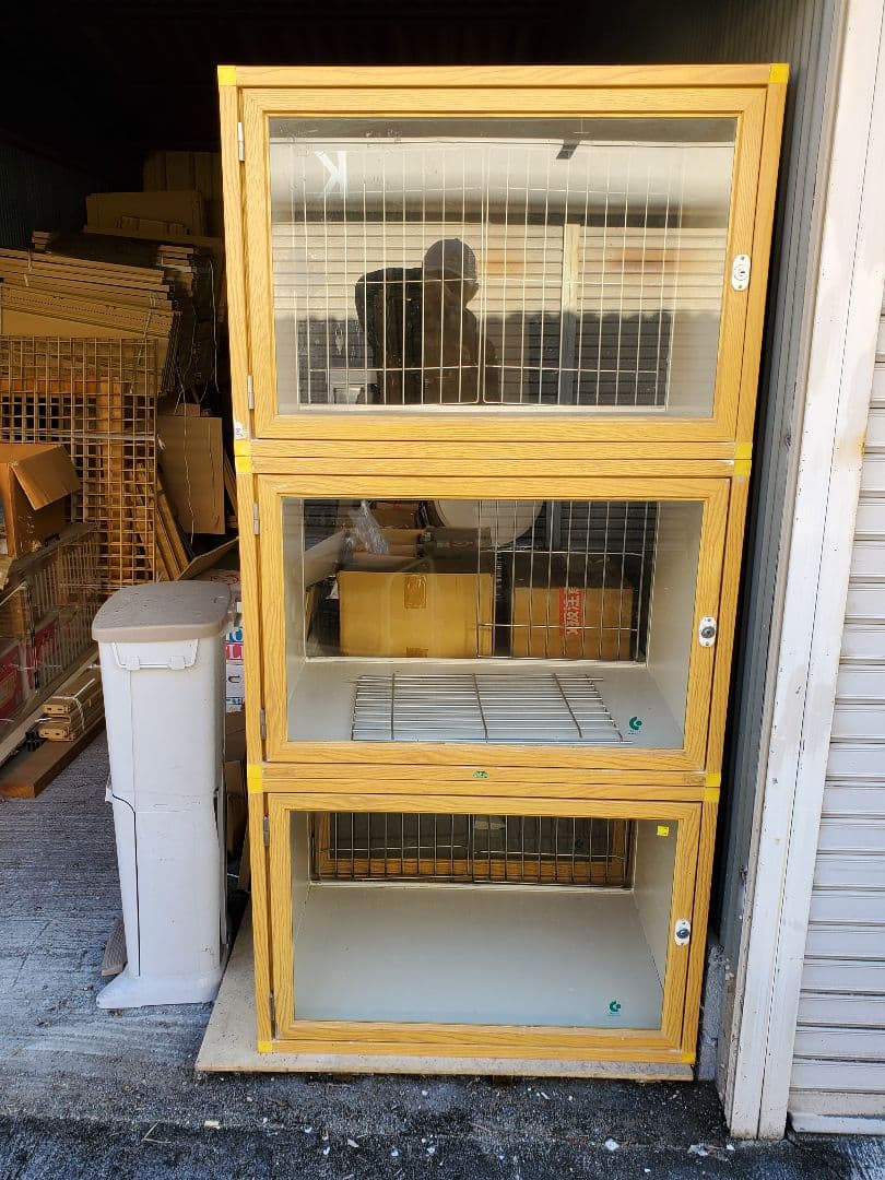 犬舎　犬ゲージ