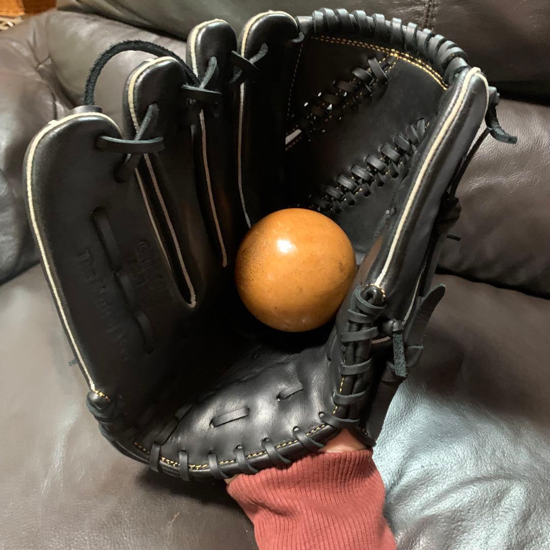 ローリングス　軟式投手用グローブ　左投げ