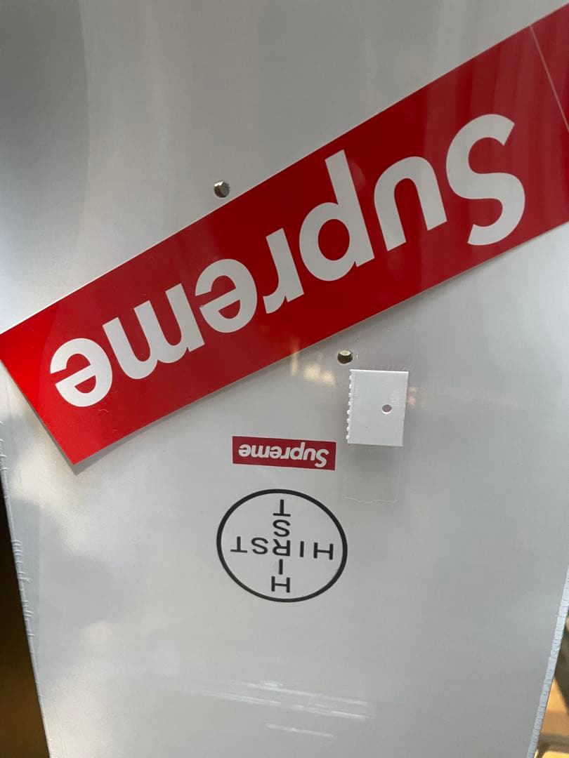 スケートボード Supreme Damien Hirst Shark Skateboard