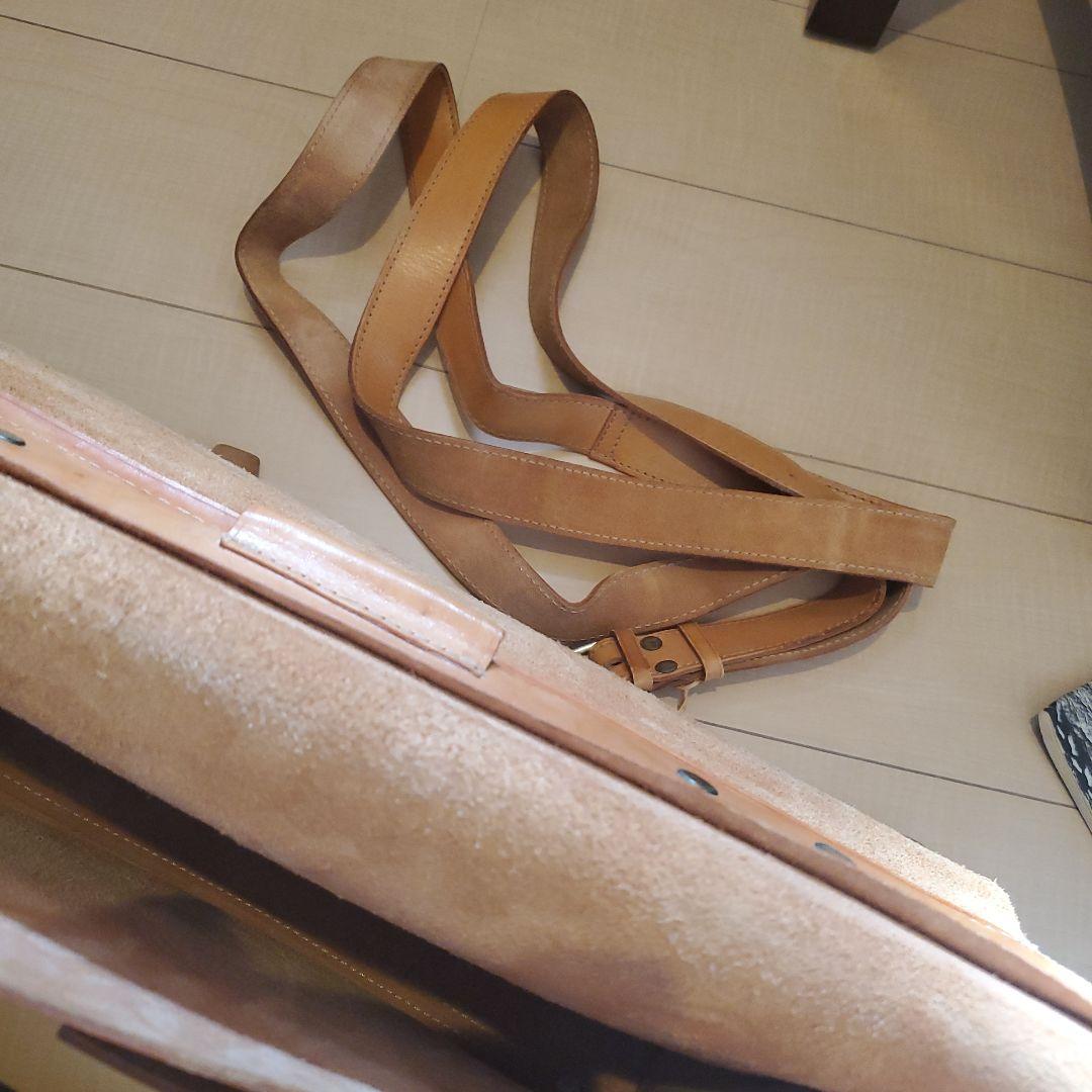 レザー ショルダーバッグ☆WALKERS☆説明書カタログ付きBREE好きな方に