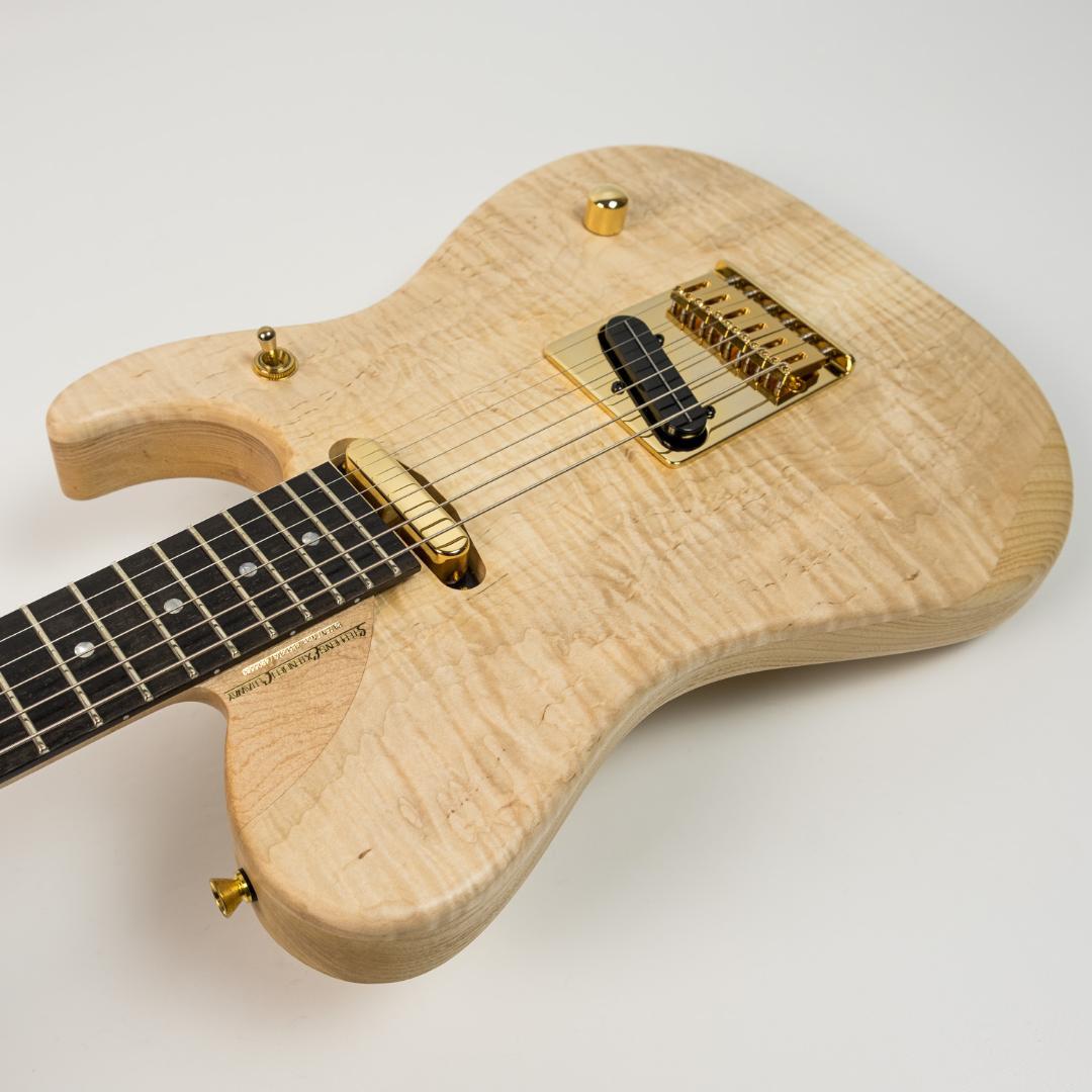 Washburn NELE DELUXE 2.96kg 軽量個体