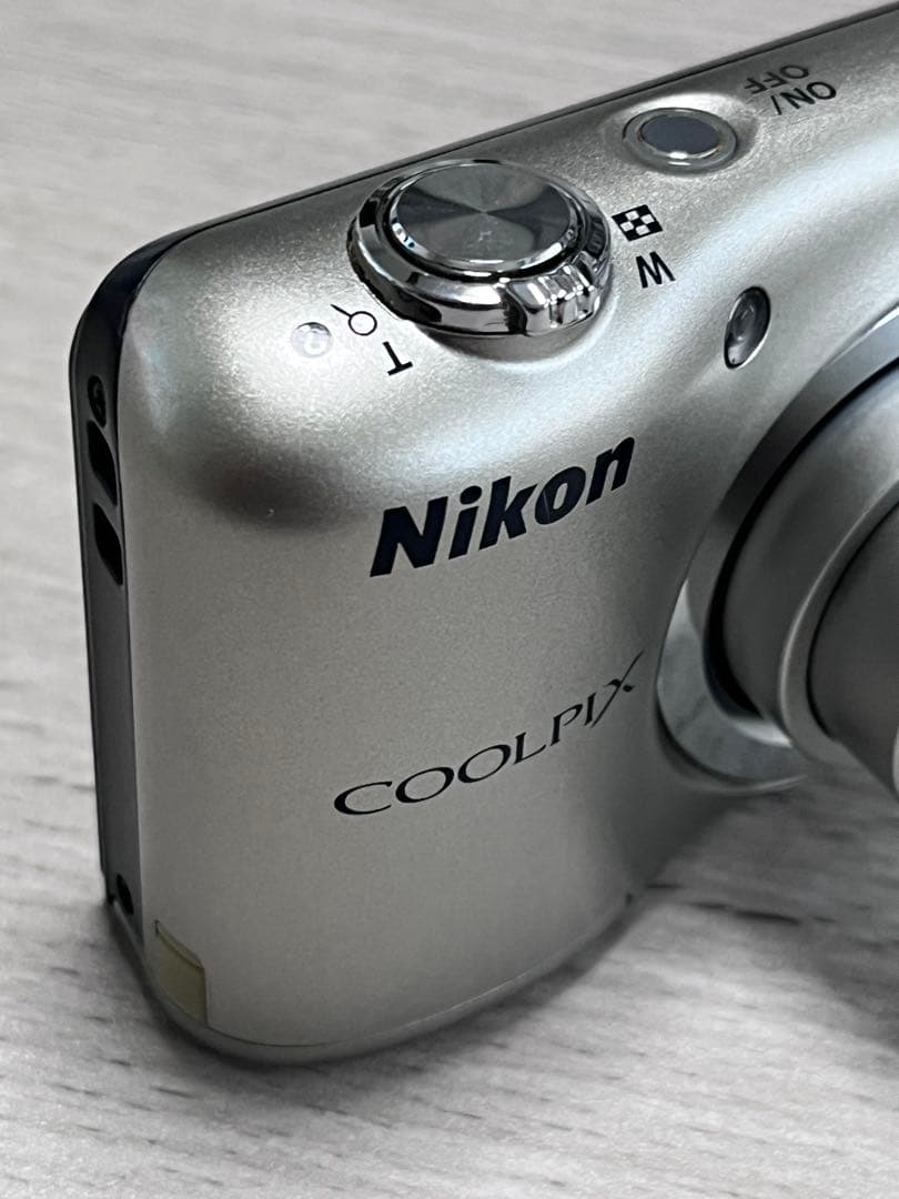 Nikon COOLPIX A10 デジカメ