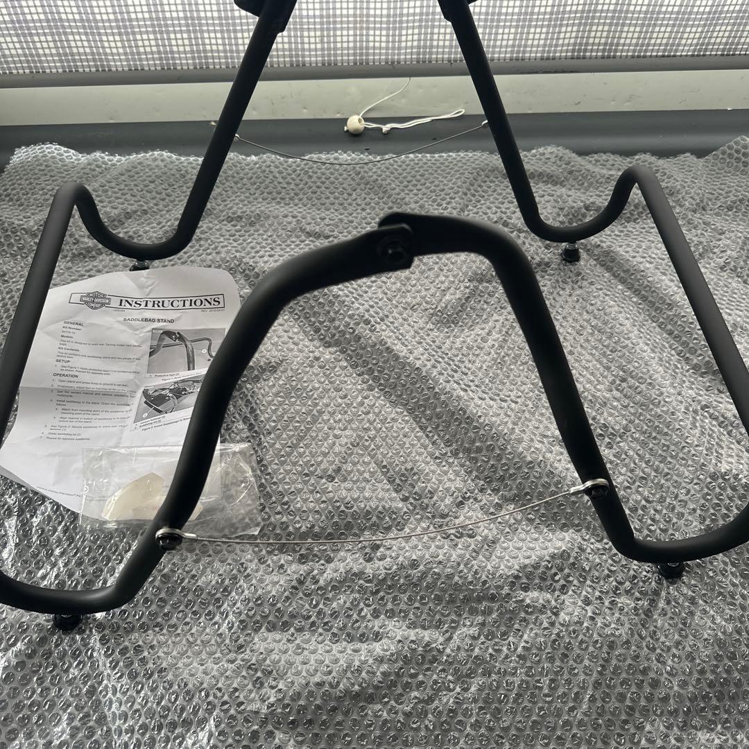 新品　ハーレー純正　サドルバック　ストレージスタンド　ツーリングモデル　サイド
