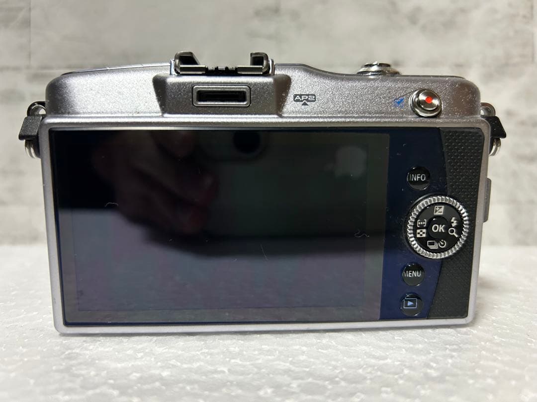 OLYMPUS PEN mini E-PM1 シルバー❤️