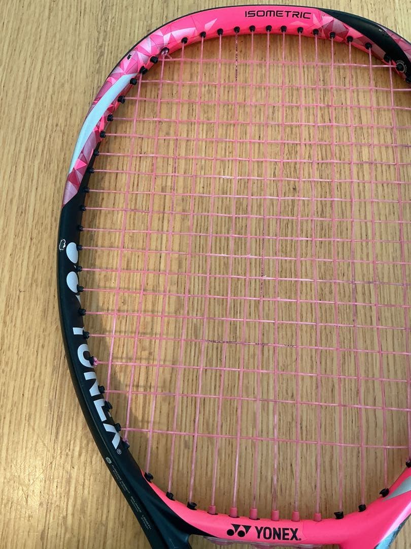 ⭐︎オシャレ＆かわいい！YONEX ヨネックスEZONE Lite 硬式用ラケット