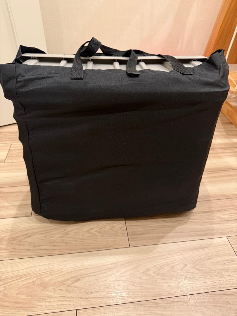 【美品】コンビ すくすや　トモネル　ベビーベッド　コンパクト　ベージュ