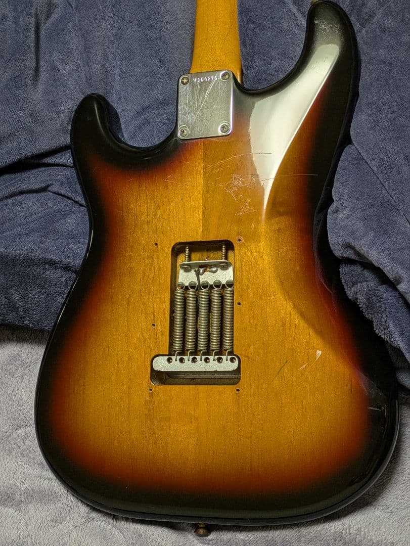 Fender USA 62' Vシリアル サンバースト ストラトキャスター