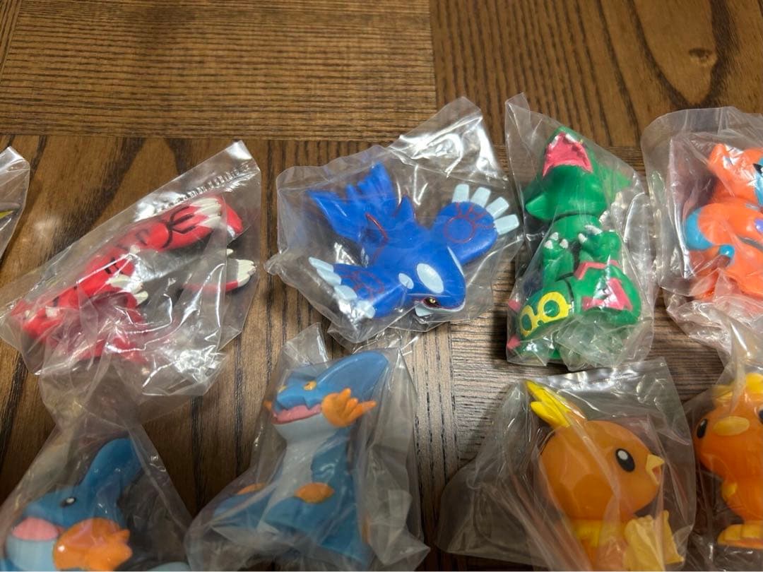ポケモンキッズ　指人形 フィギュア ソフビ ゆび人形 まとめ売り 73体