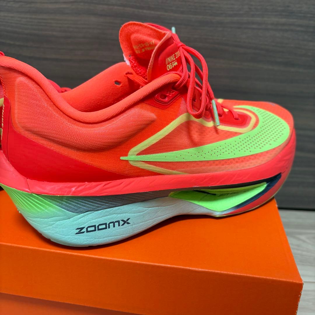⭐︎美品⭐︎NIKE ナイキ　ランニングシューズ ズーム フライ 6 25.0