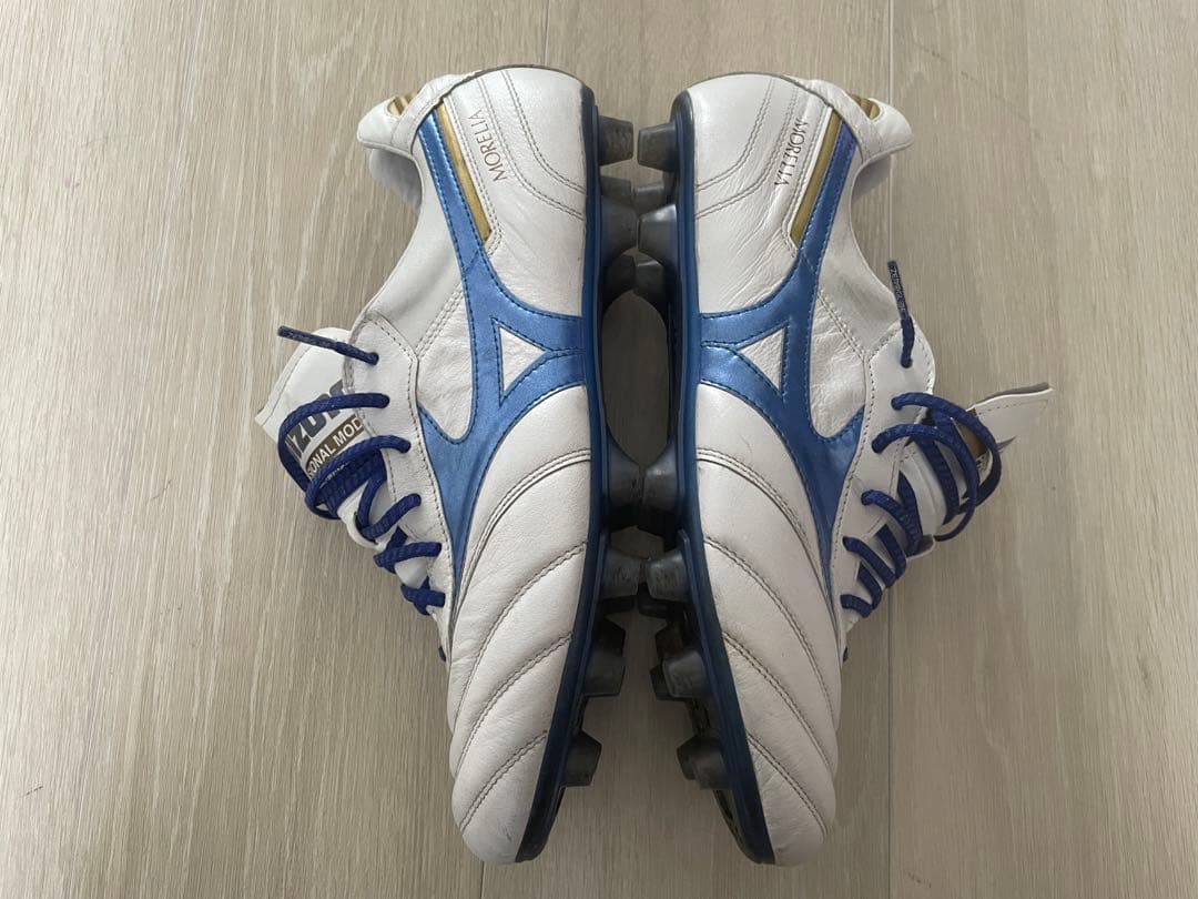 ミズノ　サッカースパイク　28