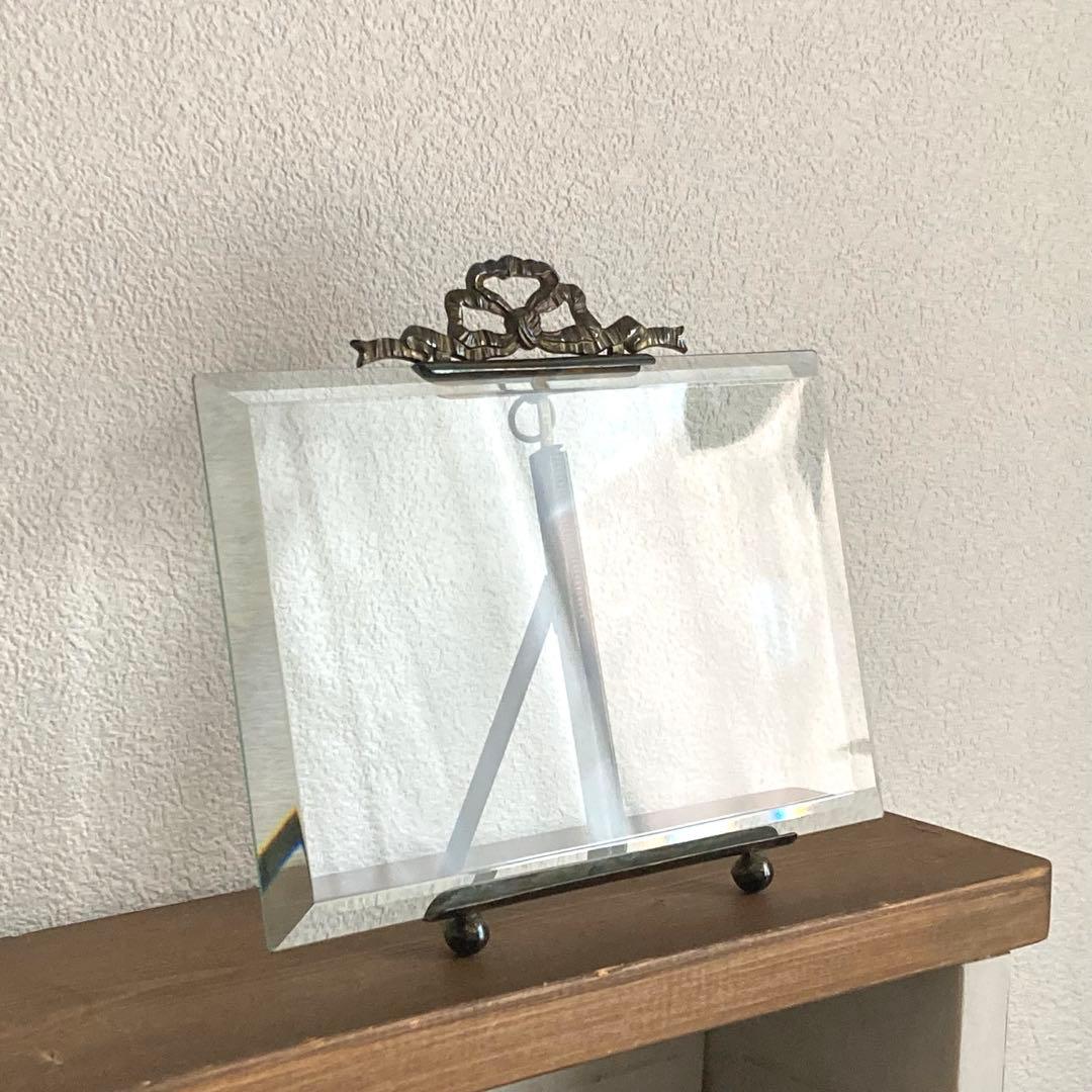 フランスアンティーク　ガラスと真鍮　リボンモチーフのフレーム希少サイズ