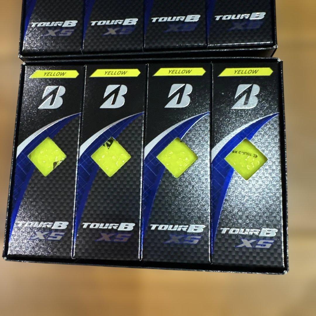 ブリヂストン TOUR B XS ゴルフボール ３ケース　新品