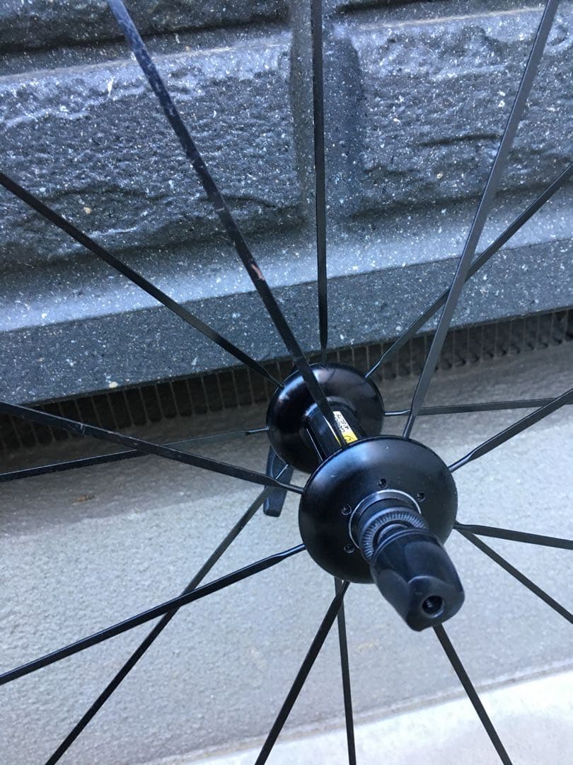 MAVIC COSMIC CARBONE 40 ELITEホイール11S