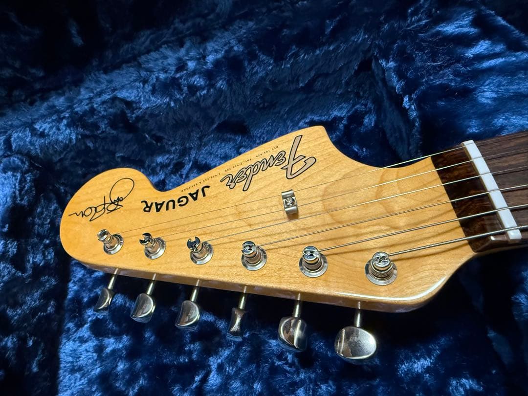 【最終値下】Fender Johnny Marr Jaguar, RW指板