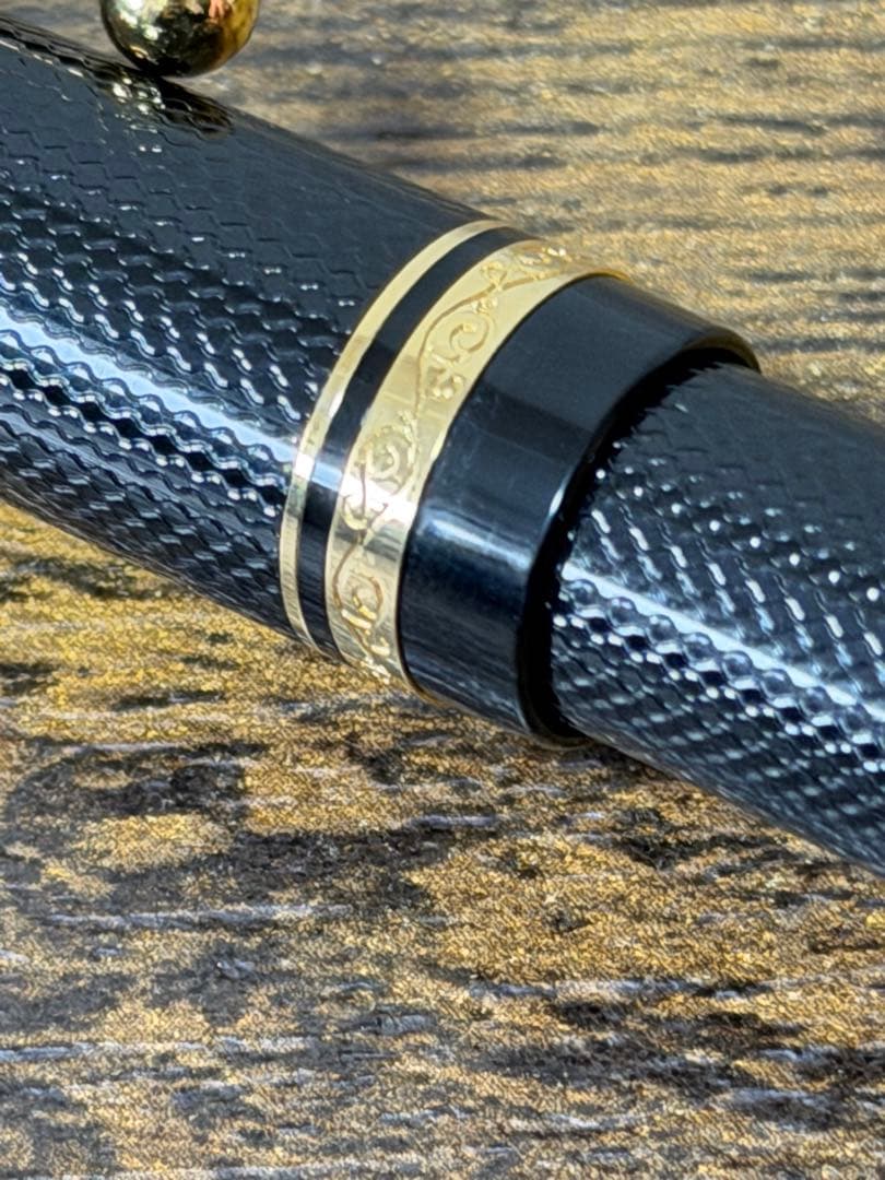 新品未使用　1988年製　カスタム　網目　大型10号ニブ　パイロット　万年筆　M