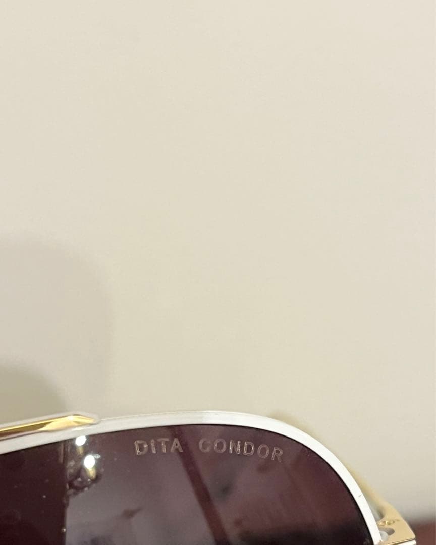 【DITA CONDOR】美品！　サングラス　ホワイト × ゴールド