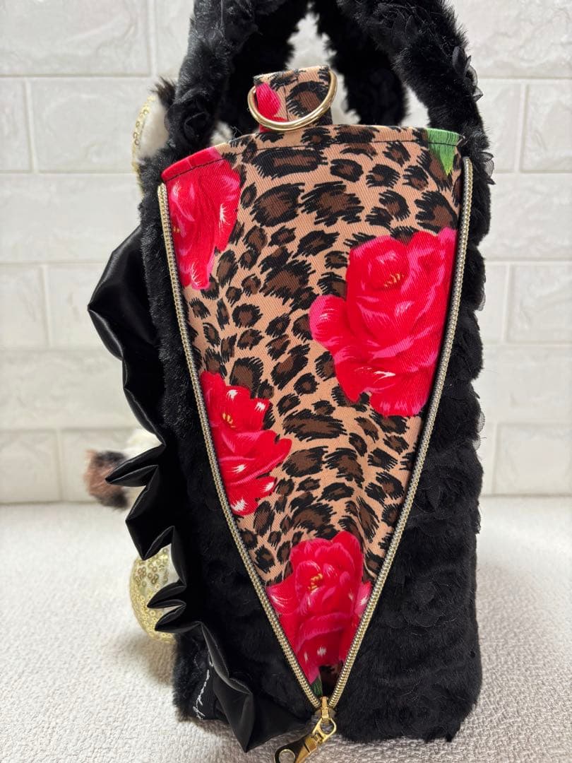 灰*猿様 コヤンイサムチョン　サイドファスナーバッグ（大）　サンダーちゃん　ヒョ