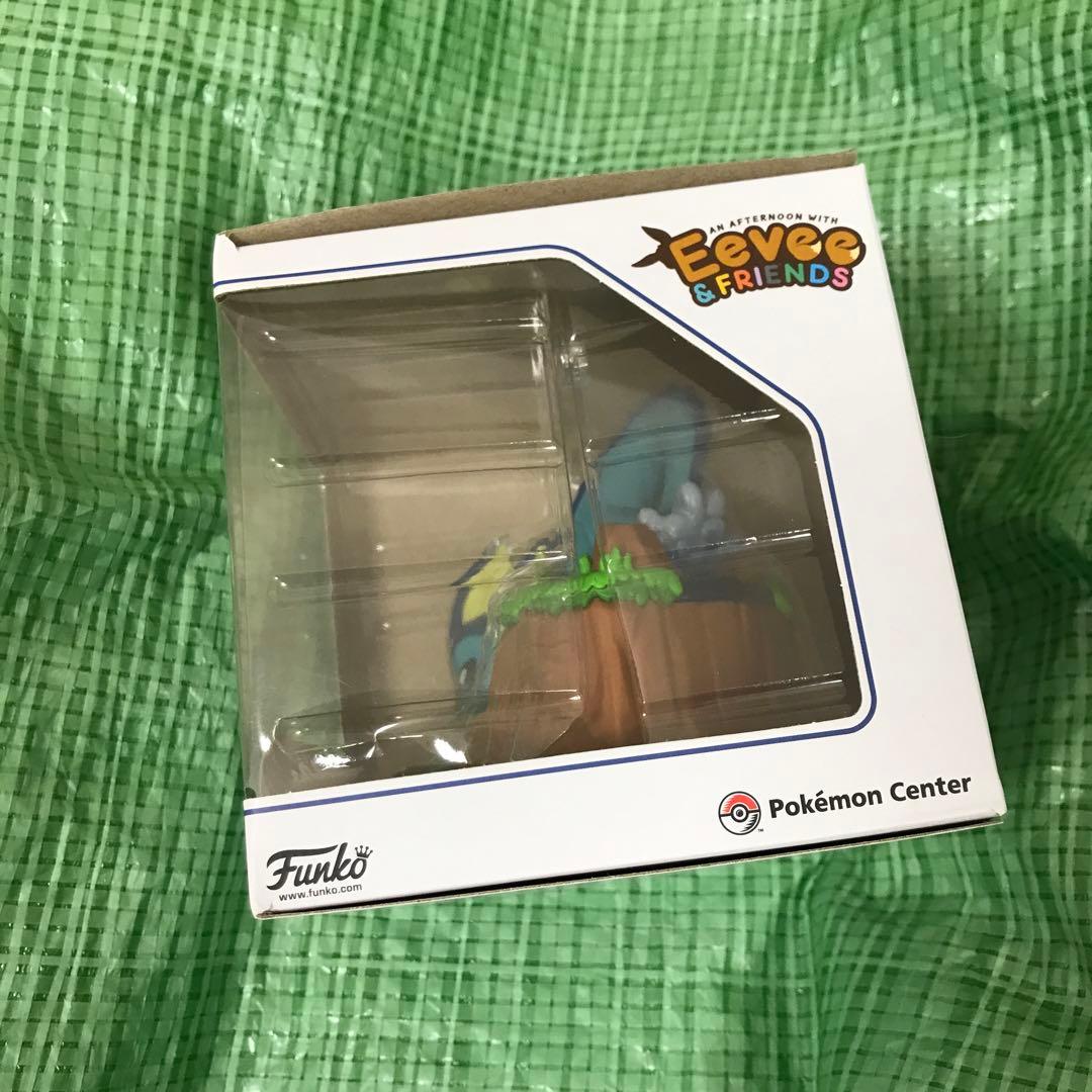 Funko シャワーズ　フィギュア　ポケモンセンター　Vaporeon