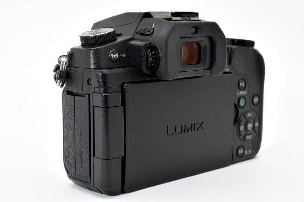 【美品】パナソニック Panasonic LUMIX DMC-G8 ボディ